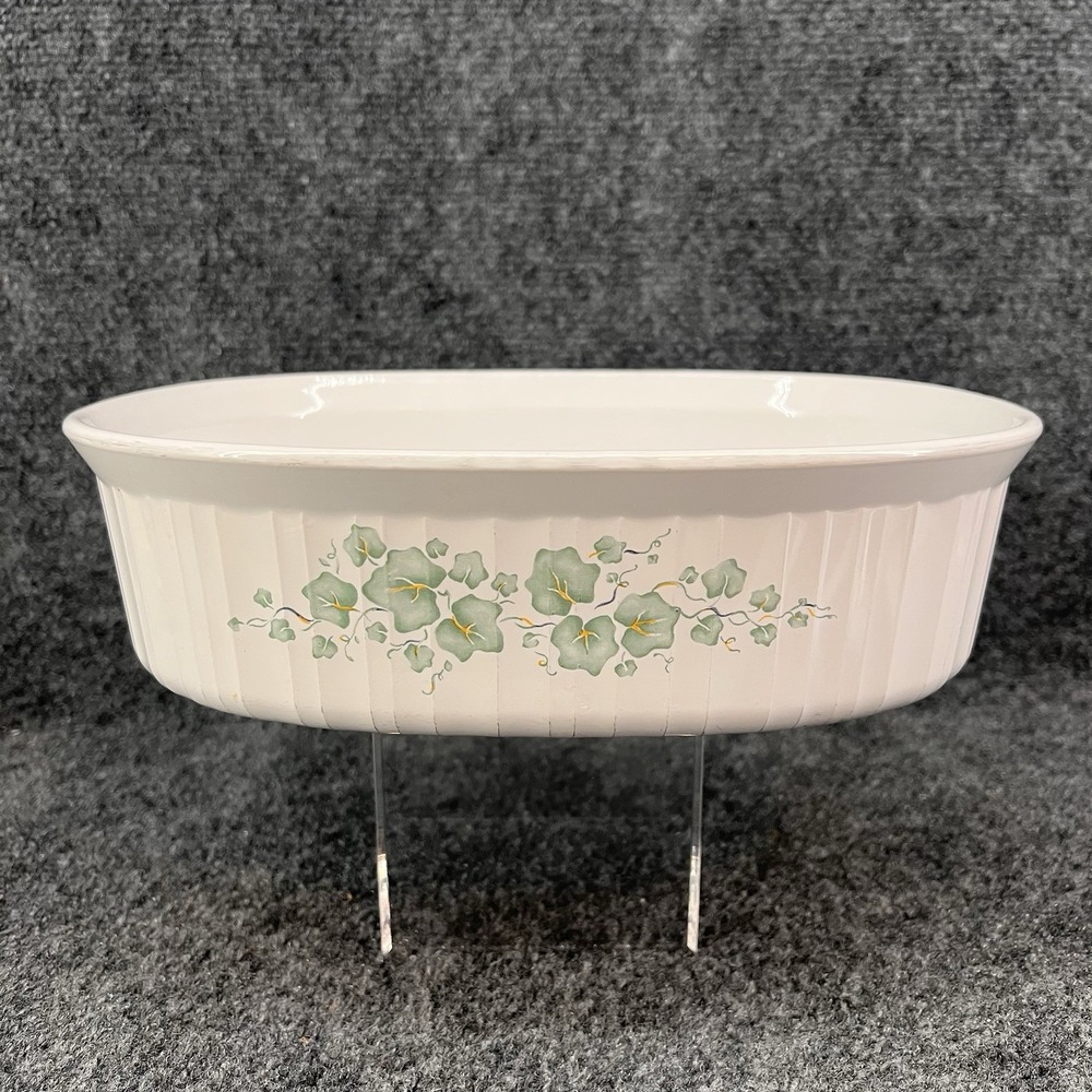 Corning Ware Callaway Ivy Oval Casserole Dish F-2-B 2.8 Liter 3 Quart No Lid